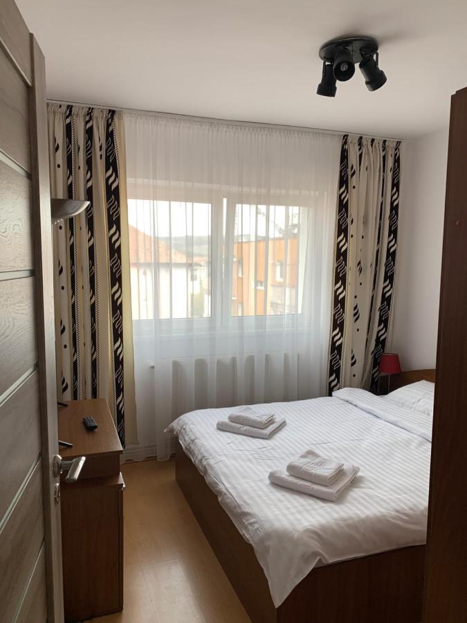 Cazare Medias, Apartament Modern Zewnętrze zdjęcie